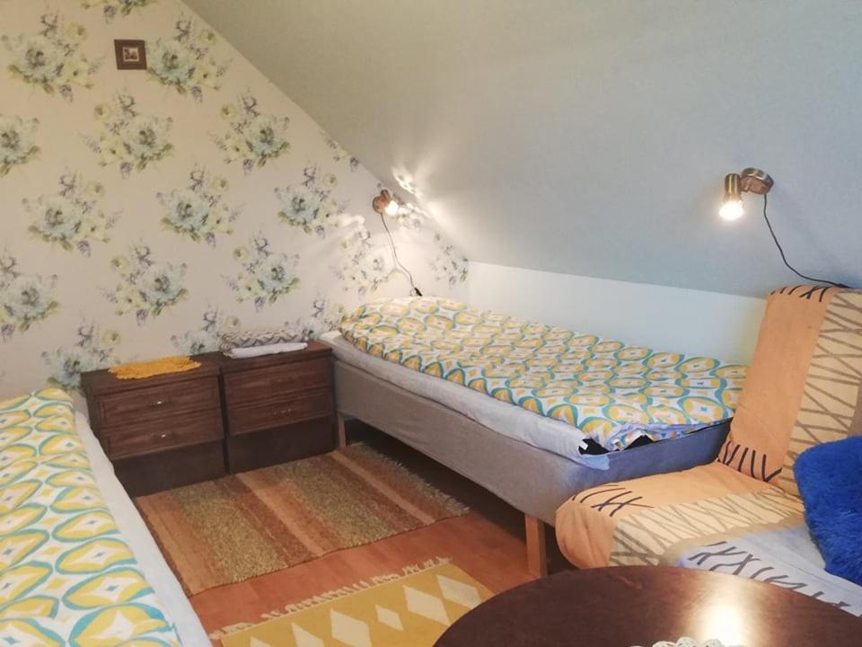 Kullerkupu Guesthouse Kuressaare Bagian luar foto